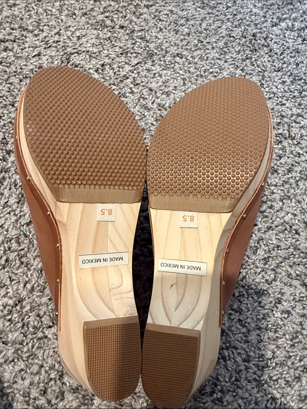 Cordani Milagro clogs in light brown size 8.5 NWOT - Picture 5 of 10